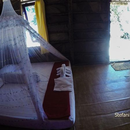 Kamar Raja Guest House Selpele Exterior photo